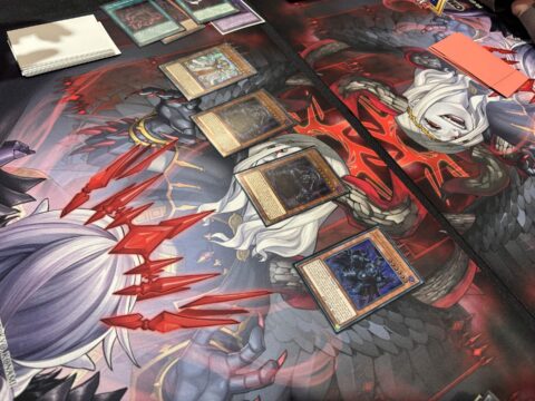 The Monarchs come out of nowhere!